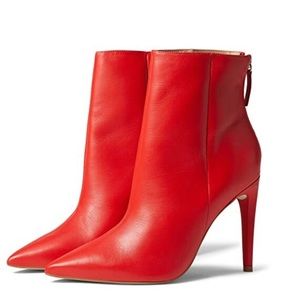 Steve Madden Helena boot